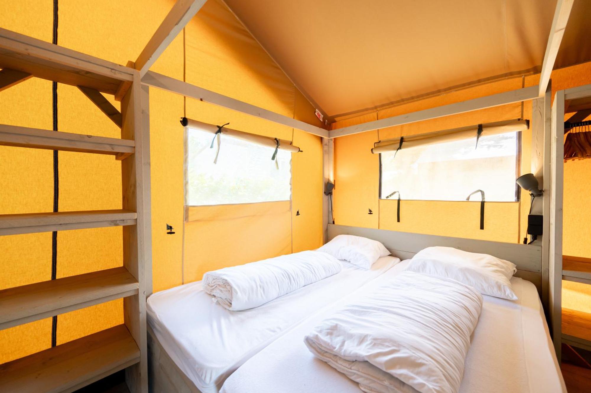 Glamping Twente Hotel Denekamp Bagian luar foto